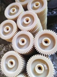 Customizable Nylon Gears – Wear and Corrosion Resistant